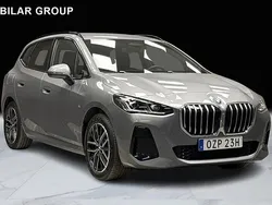 Grå Begagnad 2024 BMW 230e Active Tourer M Sport Minibuss | 499 000 kr