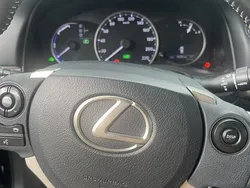 Svart Begagnad 2017 Lexus CT200h Halvkombi | 170 000 kr (Marknadspris)