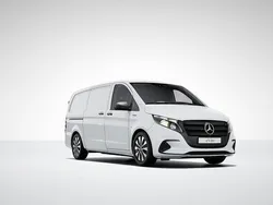 Vit Ny 2026 Mercedes e-Vito Minibuss | 712 375 kr (Dyr)