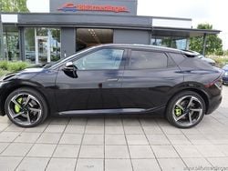 Svart svart Begagnad 2022 Kia EV6 4 SUV | 449 900 kr