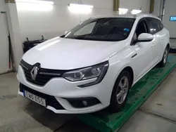 Vit Begagnad 2018 Renault Mégane GrandTour Kombi | 129 900 kr (Marknadspris)