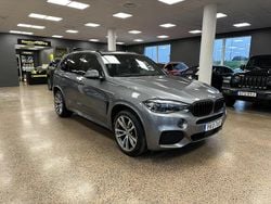 Grå Begagnad 2017 BMW X5 M Sport SUV | 379 900 kr (Marknadspris)