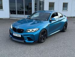 Blå Begagnad 2018 BMW M2 Competition Edition Sportkupé | 419 900 kr (Marknadspris)