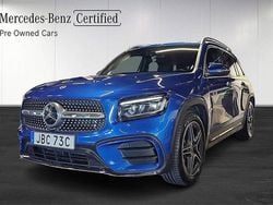 Blå Begagnad 2024 Mercedes GLB220 AMG SUV | 509 900 kr (Marknadspris)