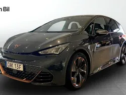 Mörkgrå (quasar grey metallic) Begagnad 2022 Cupra Born Halvkombi | 284 900 kr (Lite dyr)