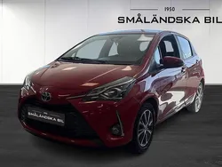 Röd Begagnad 2019 Toyota Yaris Active Halvkombi | 149 000 kr (Lite dyr)