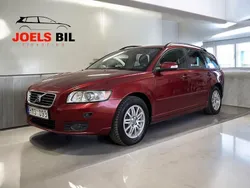 Röd Begagnad 2009 Volvo V50 Momentum Kombi | 39 500 kr (Marknadspris)