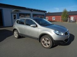 Silver Begagnad 2010 Nissan Qashqai SUV | 60 000 kr (Dyr)