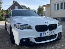 Vit Begagnad 2014 BMW 535 M Sport Kombi | 269 000 kr