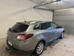 Grå Begagnad 2011 Renault Mégane GrandTour Kombi | 34 900 kr (Marknadspris)