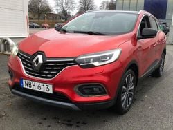 Röd Begagnad 2019 Renault Kadjar SUV | 132 000 kr (Bra pris)