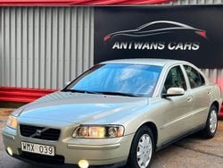 Ljusbrun (brun) Begagnad 2005 Volvo S60 Kinetic Sedan | 16 900 kr (Bra pris)
