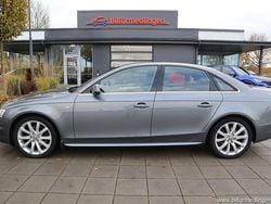 Grå samma som bilen Begagnad 2015 Audi A4 S-Line Sedan | 139 900 kr (Dyr)