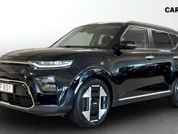 Svart (black) Begagnad 2021 Kia Soul EV Advance SUV | 204 900 kr (Bra pris)
