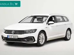 Vit Begagnad 2019 VW Passat GTE Kombi | 249 900 kr (Marknadspris)