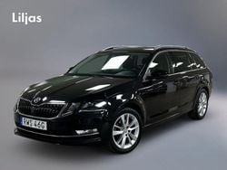 Svart Begagnad 2019 Skoda Octavia Style Kombi | 199 000 kr (Marknadspris)
