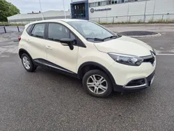 Vit Begagnad 2017 Renault Captur SUV | 76 000 kr (Superpris)