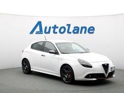 Vit Begagnad 2017 Alfa Romeo Giulietta Veloce Sportkupé | 219 900 kr
