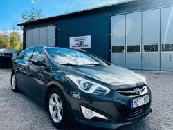 Grå Begagnad 2011 Hyundai i40 Select Kombi | 49 900 kr (Marknadspris)