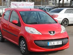Röd Begagnad 2007 Peugeot 107 Halvkombi | 21 999 kr (Marknadspris)