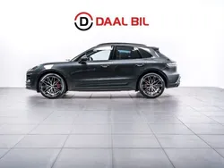 Mörkgrå Begagnad 2022 Porsche Macan GTS SUV | 948 700 kr (Lite dyr)
