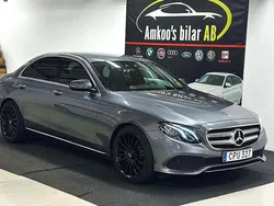 Grå Begagnad 2016 Mercedes E220 Avantgarde Sedan | 289 900 kr (Marknadspris)