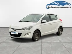 Vit Begagnad 2013 Hyundai i20 Premium Halvkombi | 36 500 kr (Bra pris)