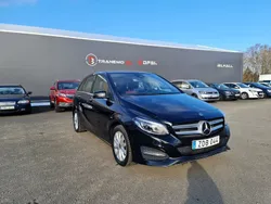 Svart Begagnad 2018 Mercedes B200 Urban Minibuss | 199 000 kr (Marknadspris)
