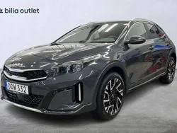 Grå Begagnad 2023 Kia XCeed SUV | 279 900 kr (Bra pris)