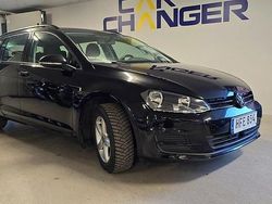 Svart Begagnad 2017 VW Golf VII Kombi | 139 900 kr (Marknadspris)