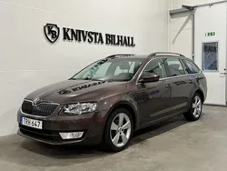 Mörkbrun Begagnad 2014 Skoda Octavia Ambition Kombi | 108 900 kr (Lite dyr)