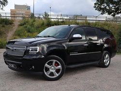 Svart Begagnad 2011 Chevrolet Suburban SUV | 179 900 kr (Marknadspris)