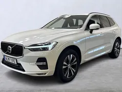 Vit Begagnad 2022 Volvo XC60 Momentum SUV | 369 900 kr (Marknadspris)