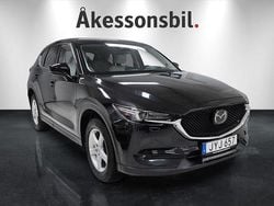 Svart Begagnad 2017 Mazda CX-5 Optimum SUV | 249 000 kr