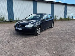 Svart Begagnad 2007 VW Golf V Sportline Halvkombi | 14 000 kr (Superpris)