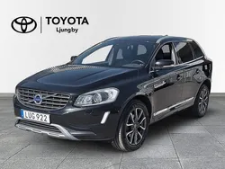 Svart Begagnad 2015 Volvo XC60 Summum SUV | 169 000 kr (Marknadspris)