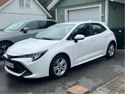 Vit Begagnad 2019 Toyota Corolla Active Halvkombi | 165 000 kr (Bra pris)