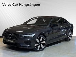 Grå Begagnad 2024 Volvo S60 Plus Sedan | 469 900 kr