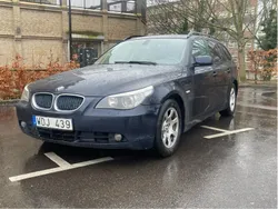 BMW 525
