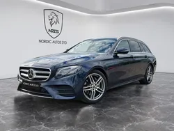 Mörkblå (blå) Begagnad 2019 Mercedes E200 AMG Kombi | 289 900 kr (Marknadspris)
