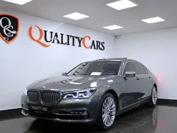 Grå Begagnad 2015 BMW 750L Executive Sedan | 368 900 kr