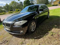 Svart Begagnad 2011 BMW 520 Kombi | 65 000 kr (Marknadspris)
