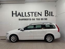 Vit Begagnad 2015 Volvo V70 Momentum Kombi | 129 000 kr (Marknadspris)