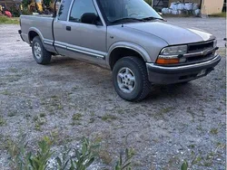 Grå Begagnad 2001 Chevrolet S10 Sedan | 38 000 kr