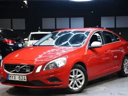 Röd Begagnad 2013 Volvo S60 R-Design Momentum Sedan | 109 900 kr (Bra pris)