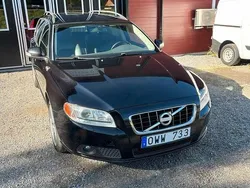 Svart Begagnad 2010 Volvo V70 Momentum Kombi | 54 900 kr (Bra pris)