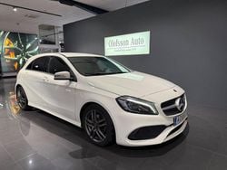 Vit Begagnad 2017 Mercedes A180 AMG Halvkombi | 179 500 kr (Marknadspris)