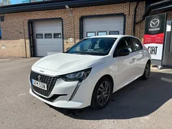 Vit Begagnad 2022 Peugeot 208 Active Halvkombi | 149 500 kr (Marknadspris)
