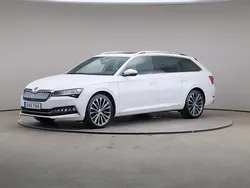 Vit Begagnad 2021 Skoda Superb Business Line Kombi | 265 000 kr (Bra pris)