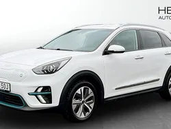 Begagnad 2022 Kia e-Niro SUV | 259 900 kr (Bra pris)